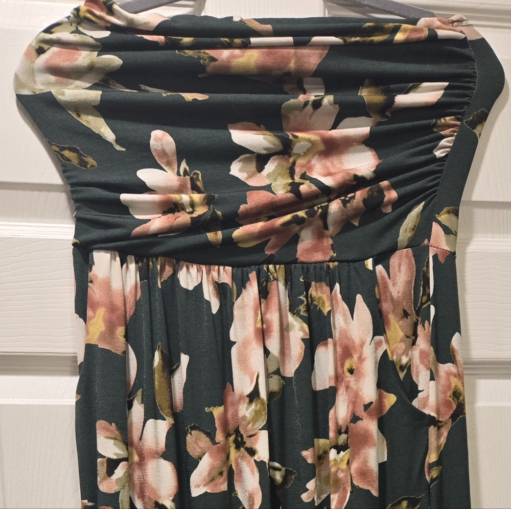 Womens Long, Strapless, Stretchy Dress
